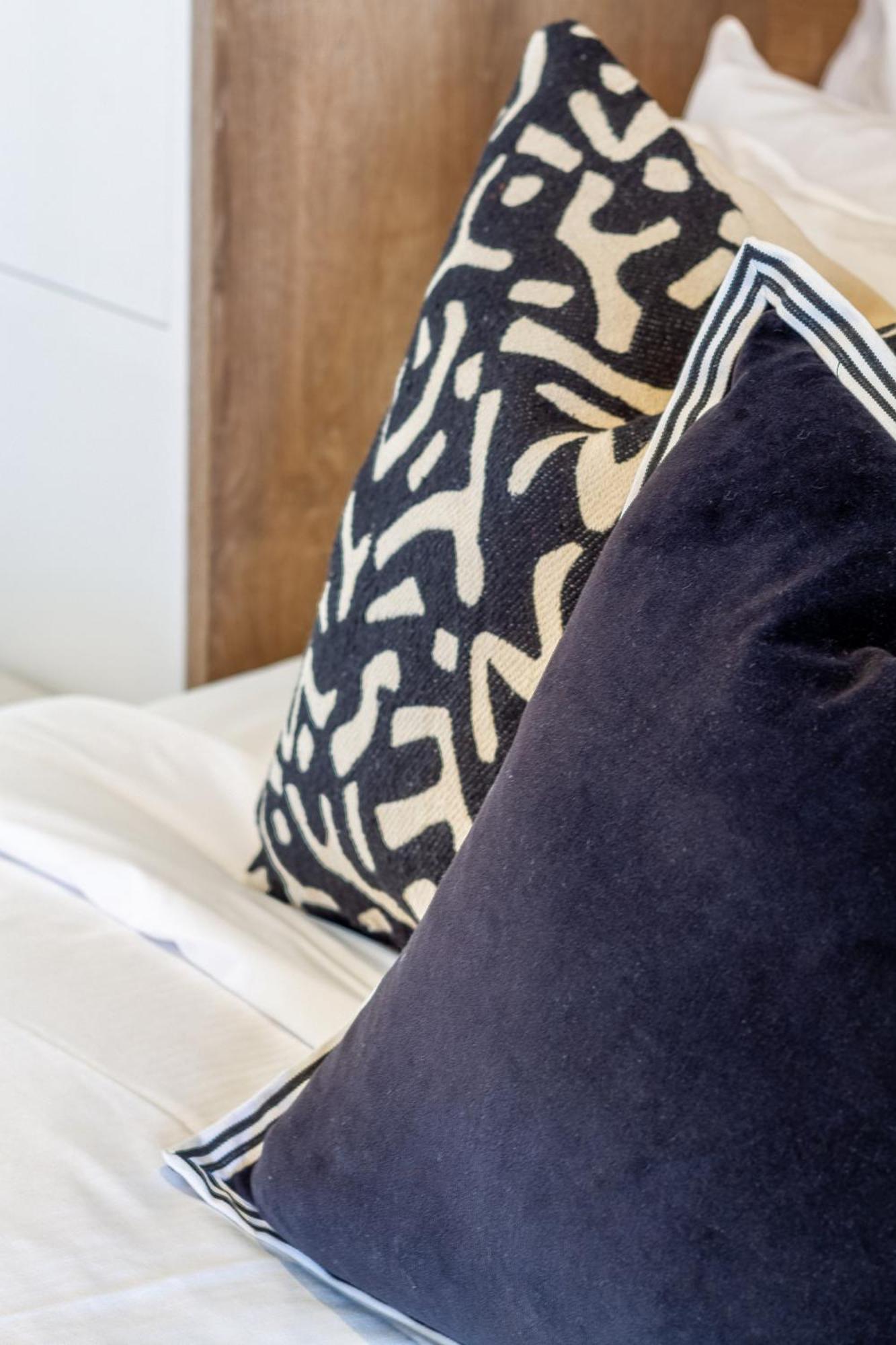 Prime Locale: Studio With Balcony Christchurch Eksteriør bilde